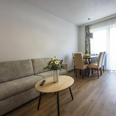 아파트 Inntalerhof