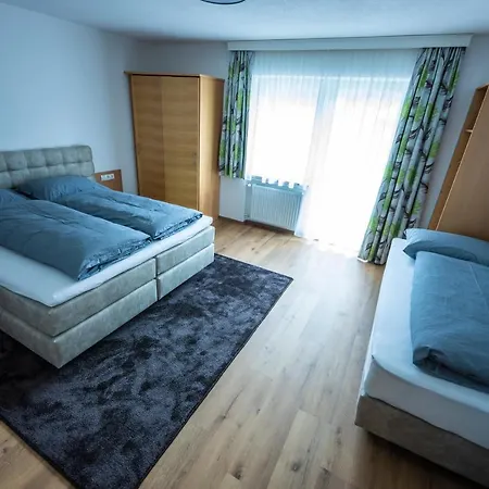 Inntalerhof 아파트 *