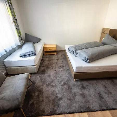 アパート Inntalerhof Tösenssteinach